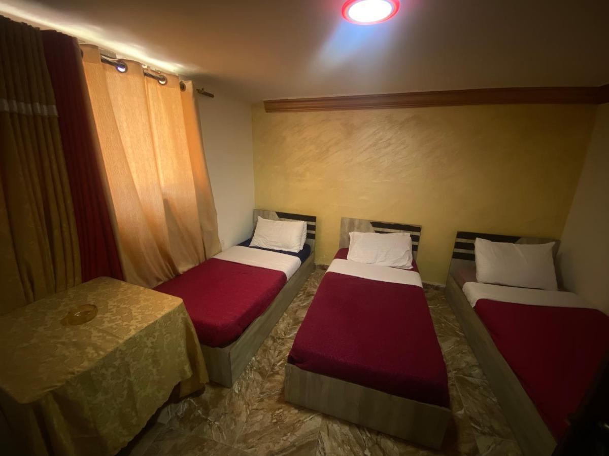 Al-Amer Chalets Aqaba Eksteriør billede
