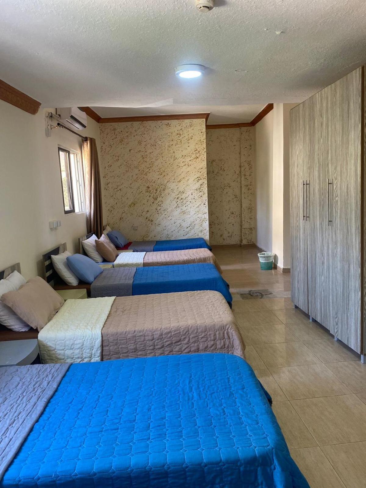 Al-Amer Chalets Aqaba Værelse billede