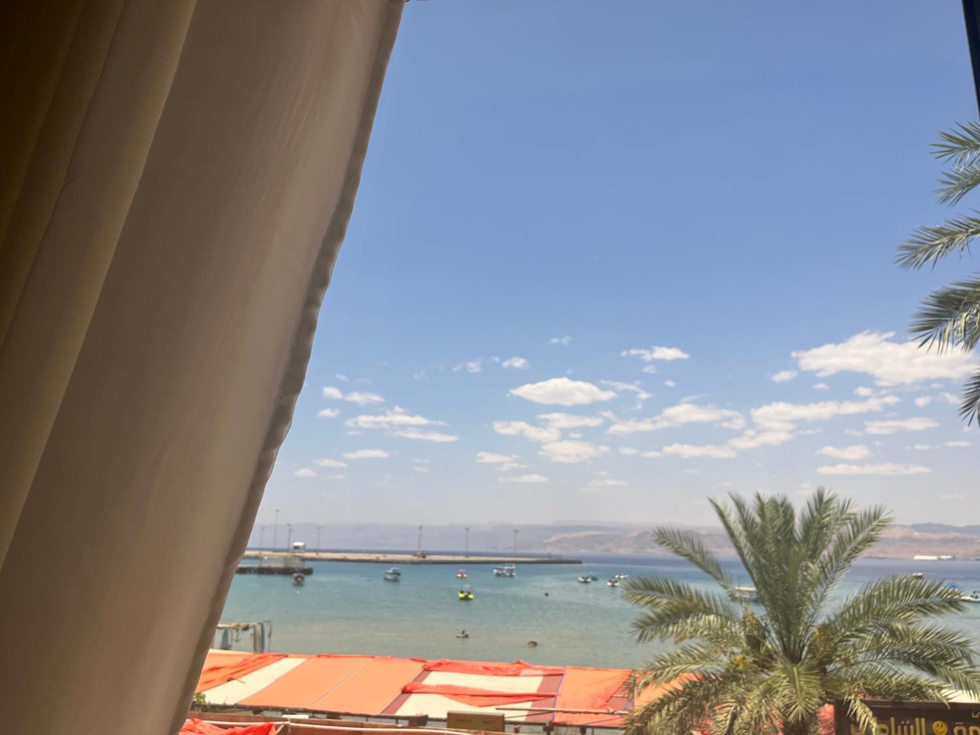 Al-Amer Chalets Aqaba Eksteriør billede