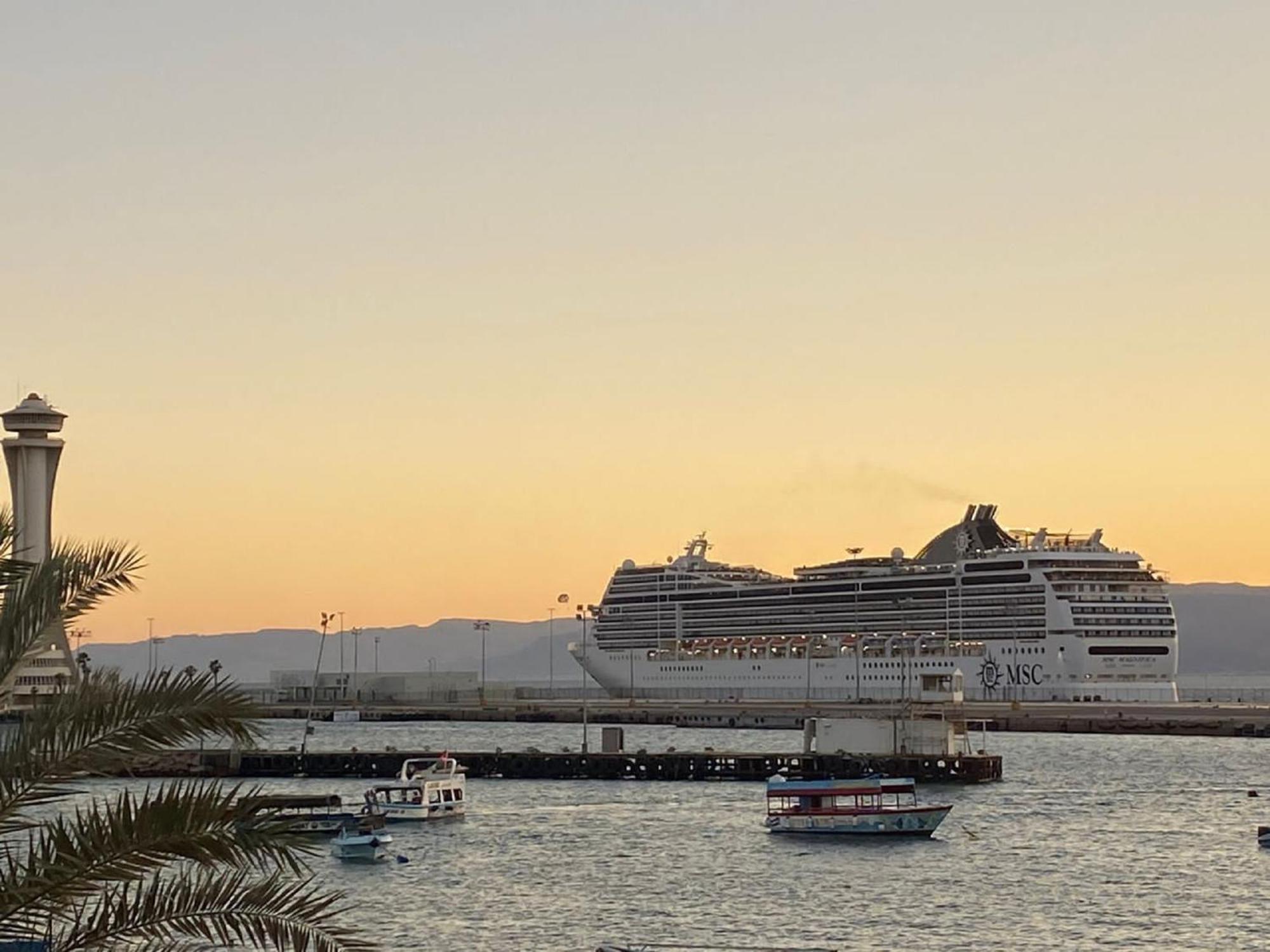Al-Amer Chalets Aqaba Eksteriør billede